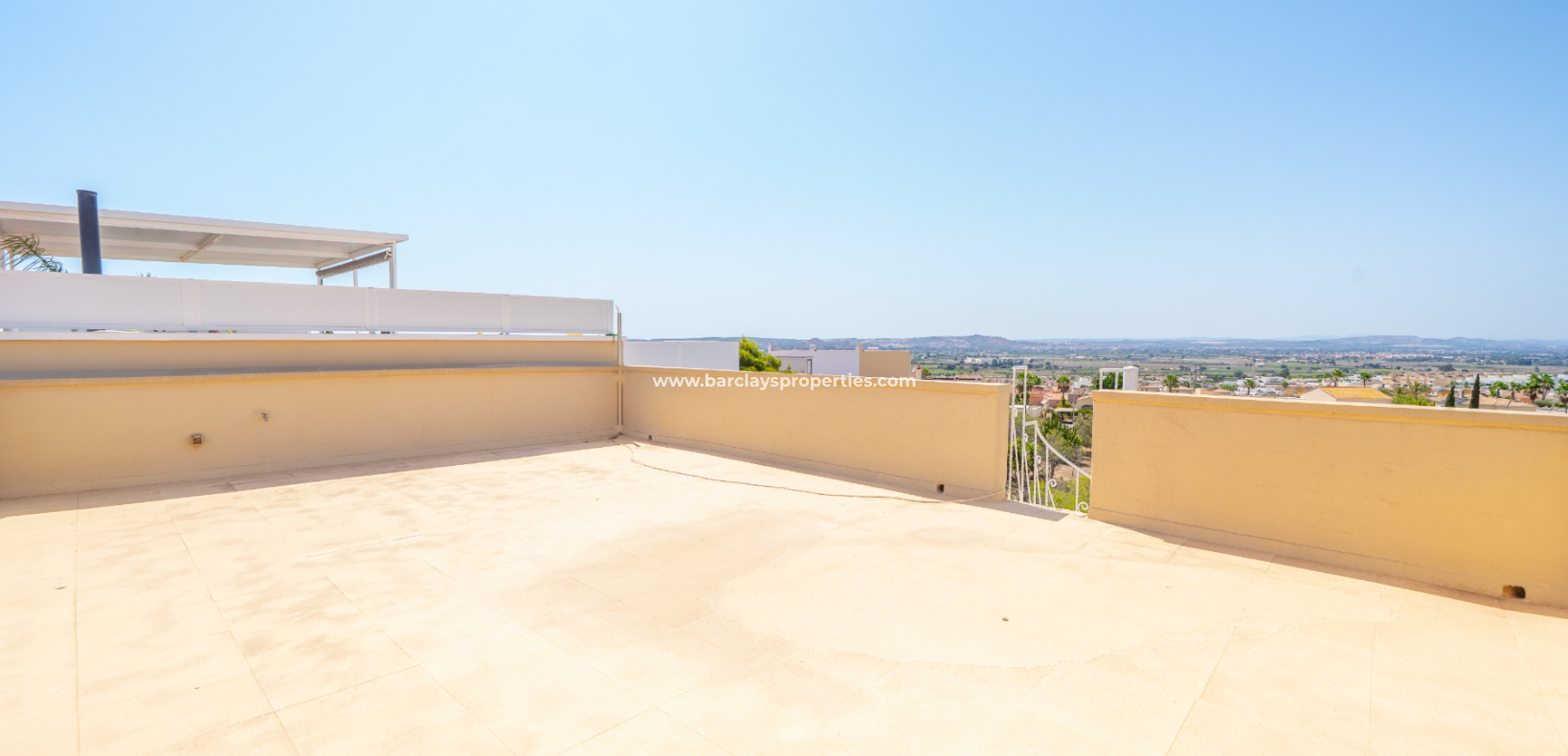 Resale - Terraced - Urb. La Marina