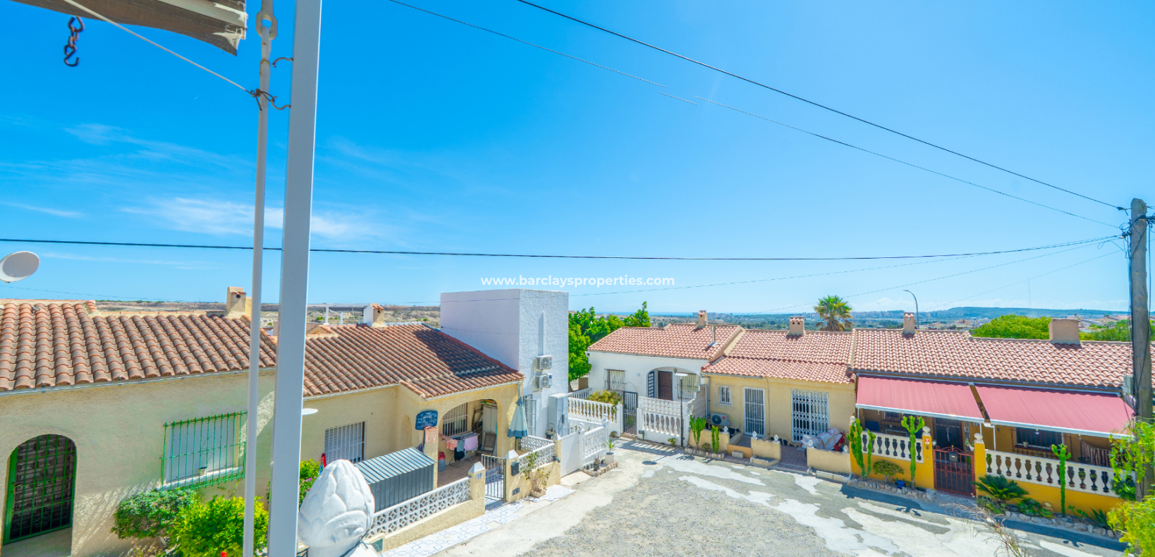 Resale - Terraced - Urb. La Marina