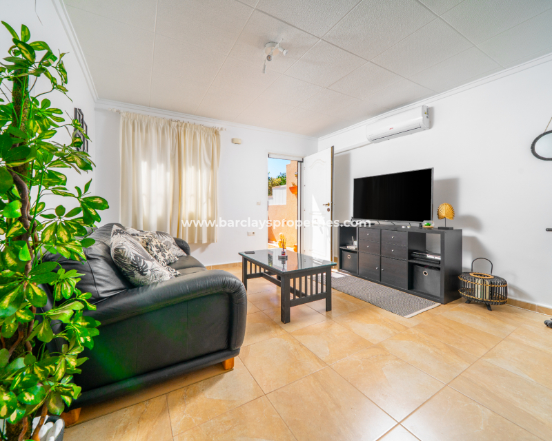 Resale - Terraced - Urb. La Marina