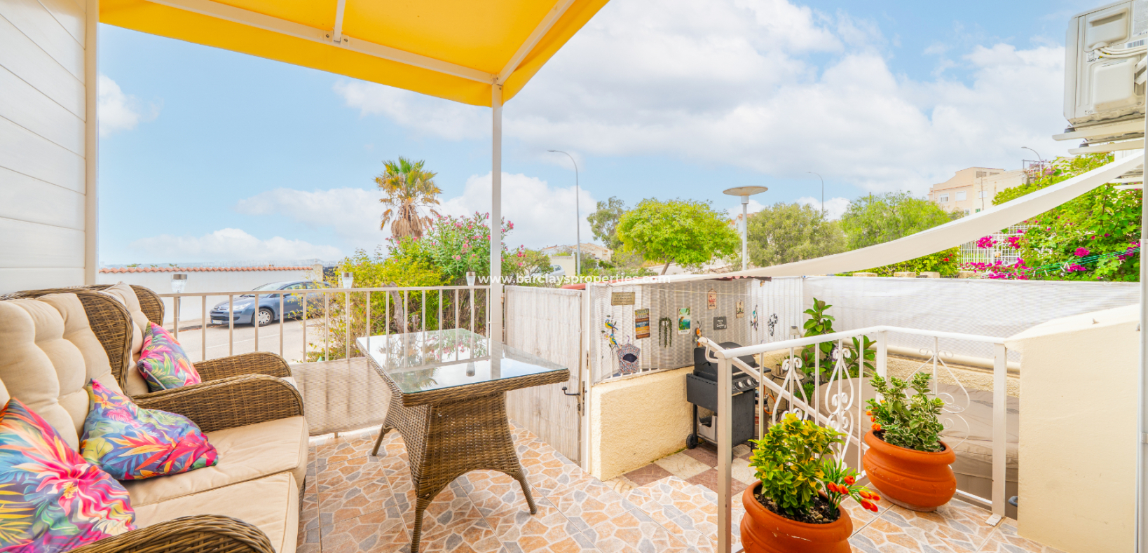 Resale - Terraced - Urb. La Marina