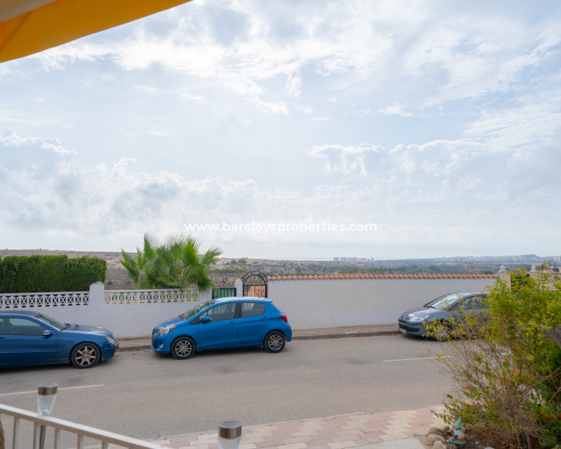 Resale - Terraced - Urb. La Marina