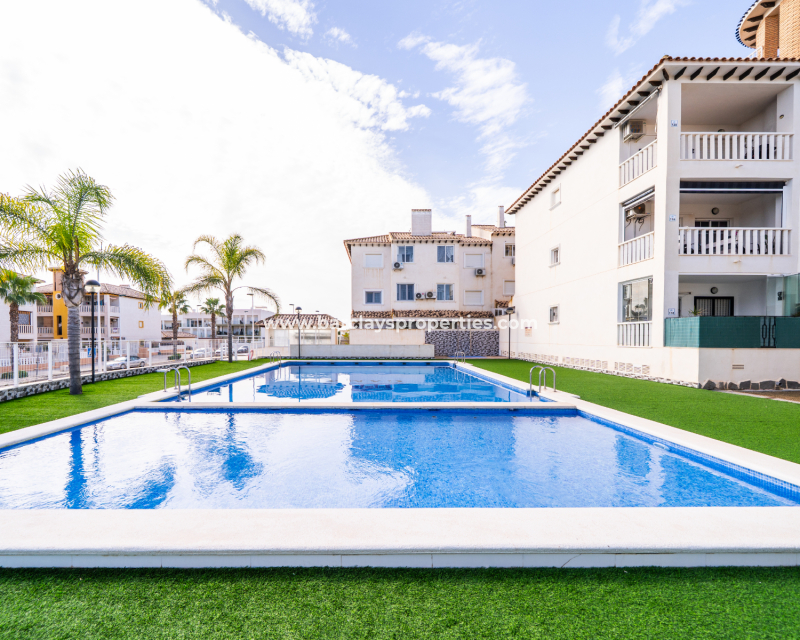 Reventa - Apartmento - El Pinet Beach