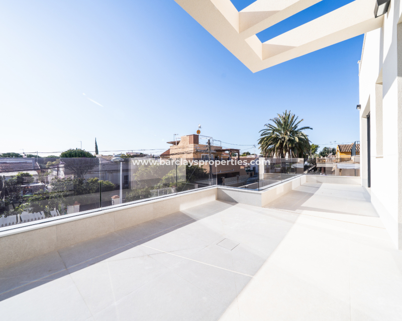 Reventa - Chalet Independiente - Guardamar del Segura - Urb Costabella