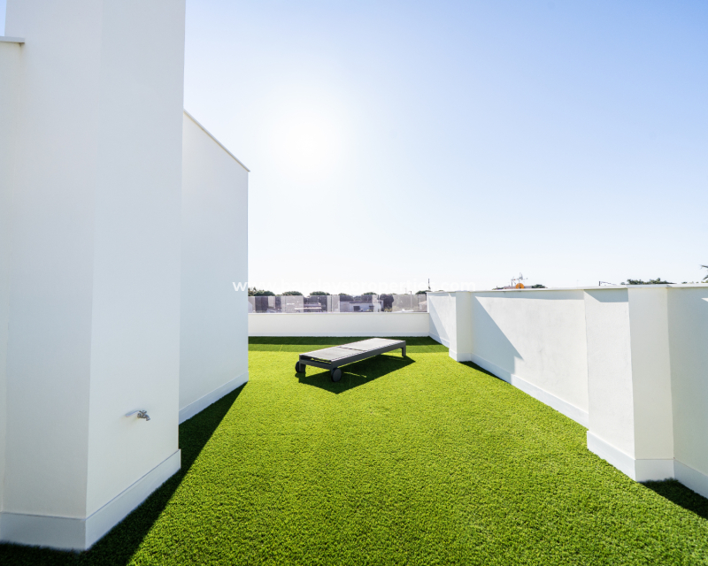 Reventa - Chalet Independiente - Guardamar del Segura - Urb Costabella