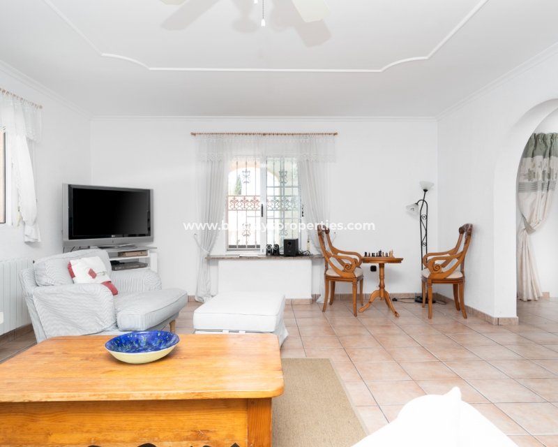 Reventa - Chalet Independiente - Urb. La Marina
