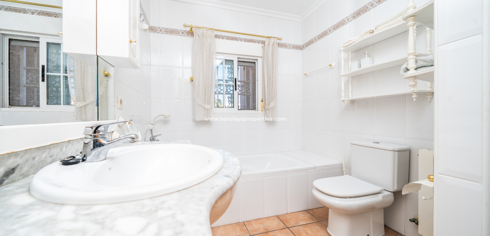 Reventa - Chalet Independiente - Urb. La Marina