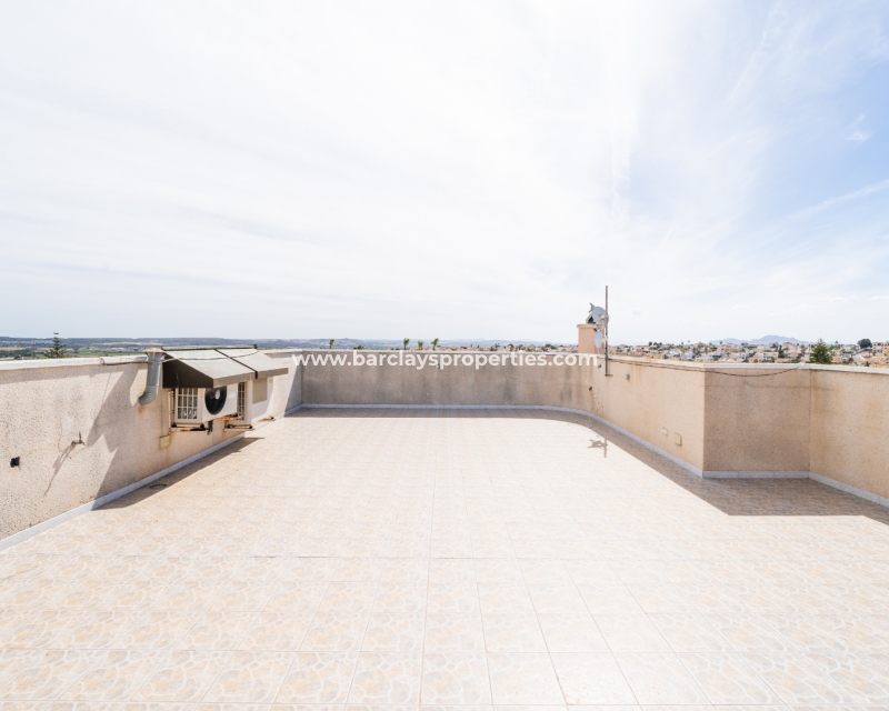 Reventa - Chalet Independiente - Urb. La Marina