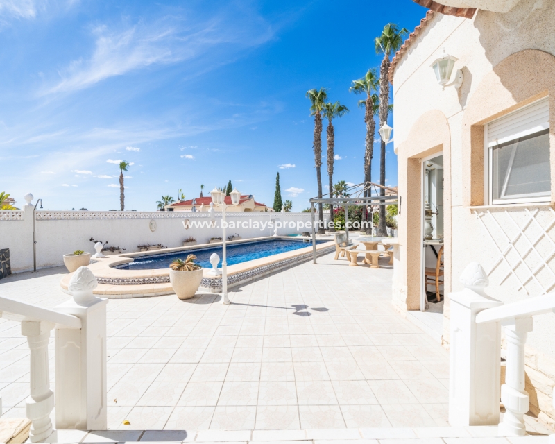 Reventa - Chalet Independiente - Urb. La Marina