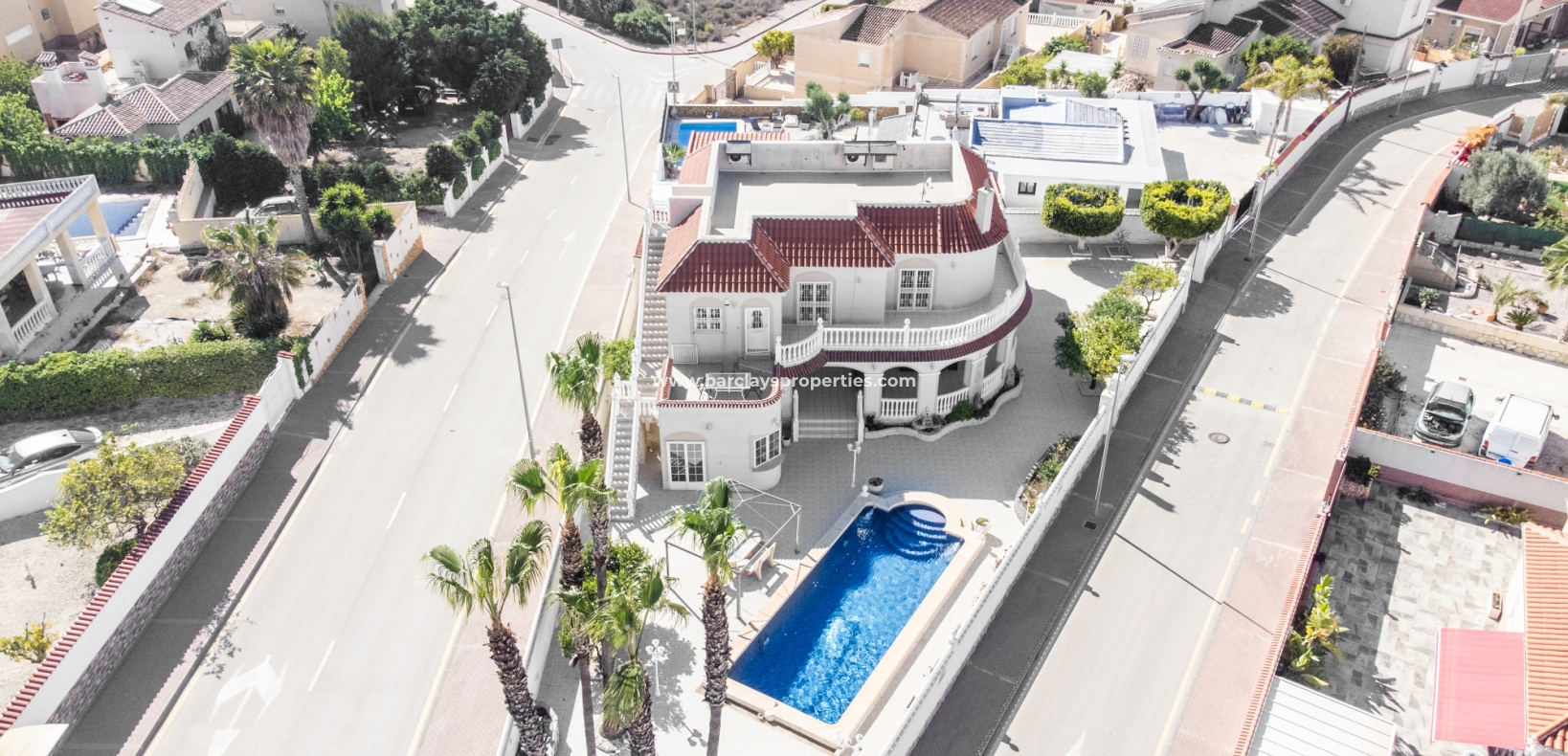 Reventa - Chalet Independiente - Urb. La Marina