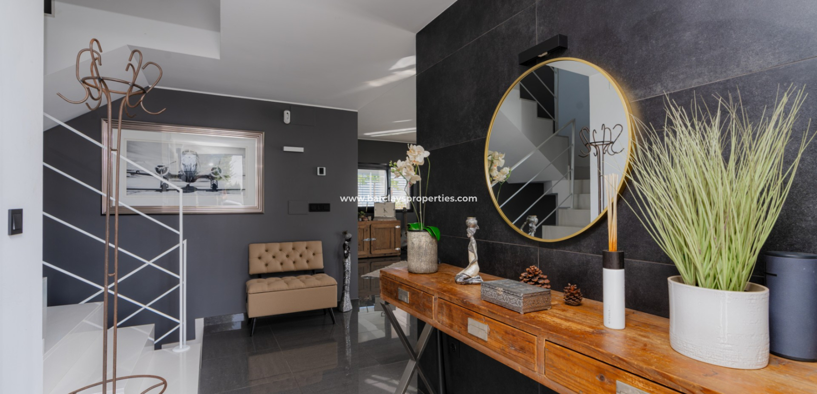 Reventa - Chalet Independiente - Urb. La Marina