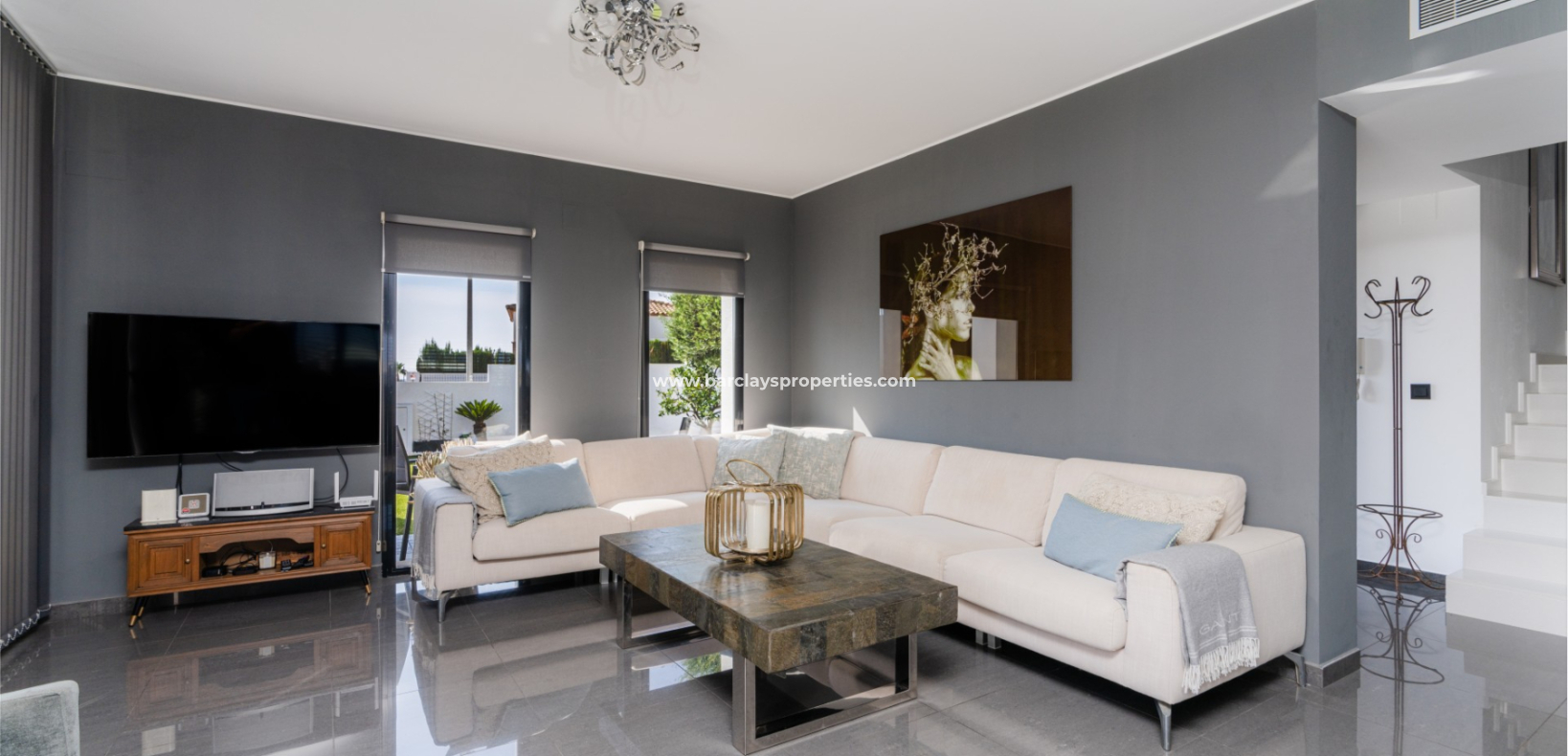 Reventa - Chalet Independiente - Urb. La Marina