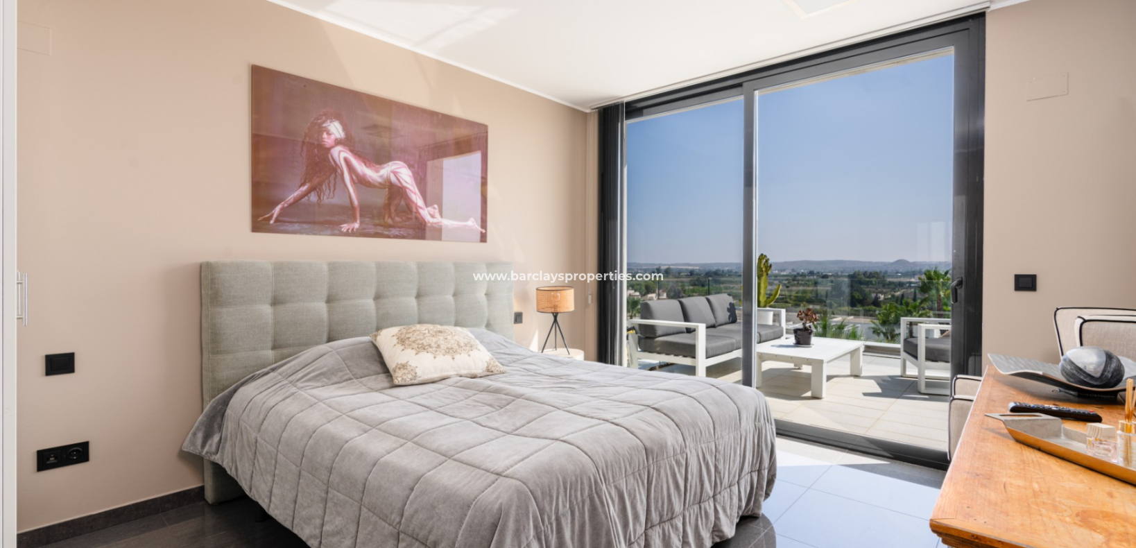 Reventa - Chalet Independiente - Urb. La Marina