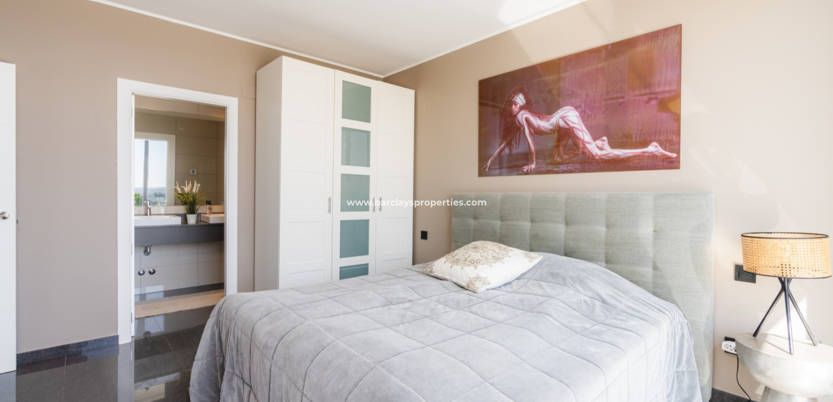 Reventa - Chalet Independiente - Urb. La Marina