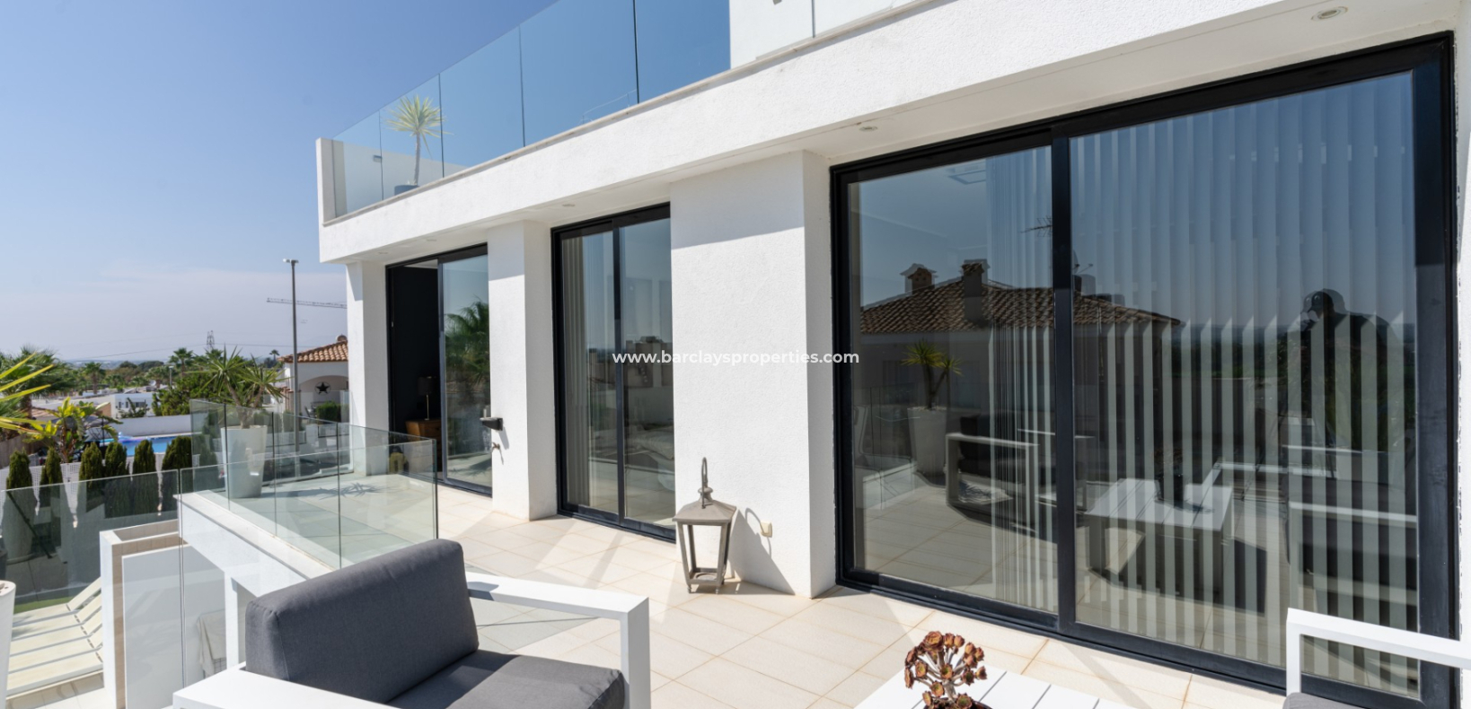 Reventa - Chalet Independiente - Urb. La Marina