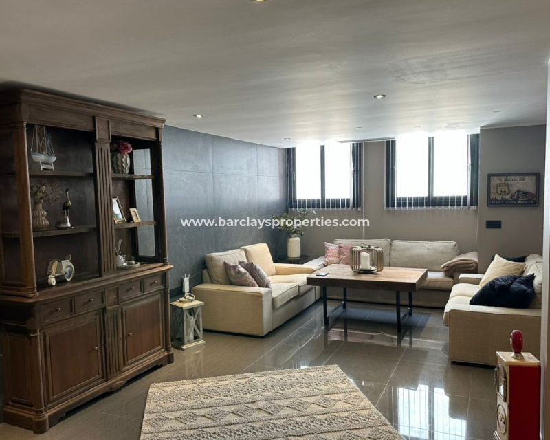 Reventa - Chalet Independiente - Urb. La Marina