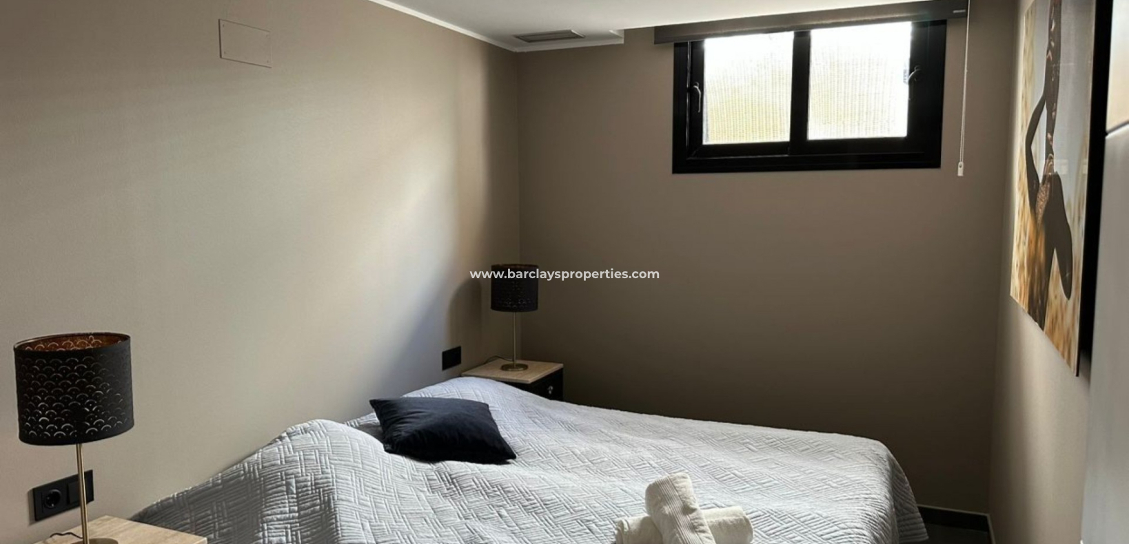 Reventa - Chalet Independiente - Urb. La Marina
