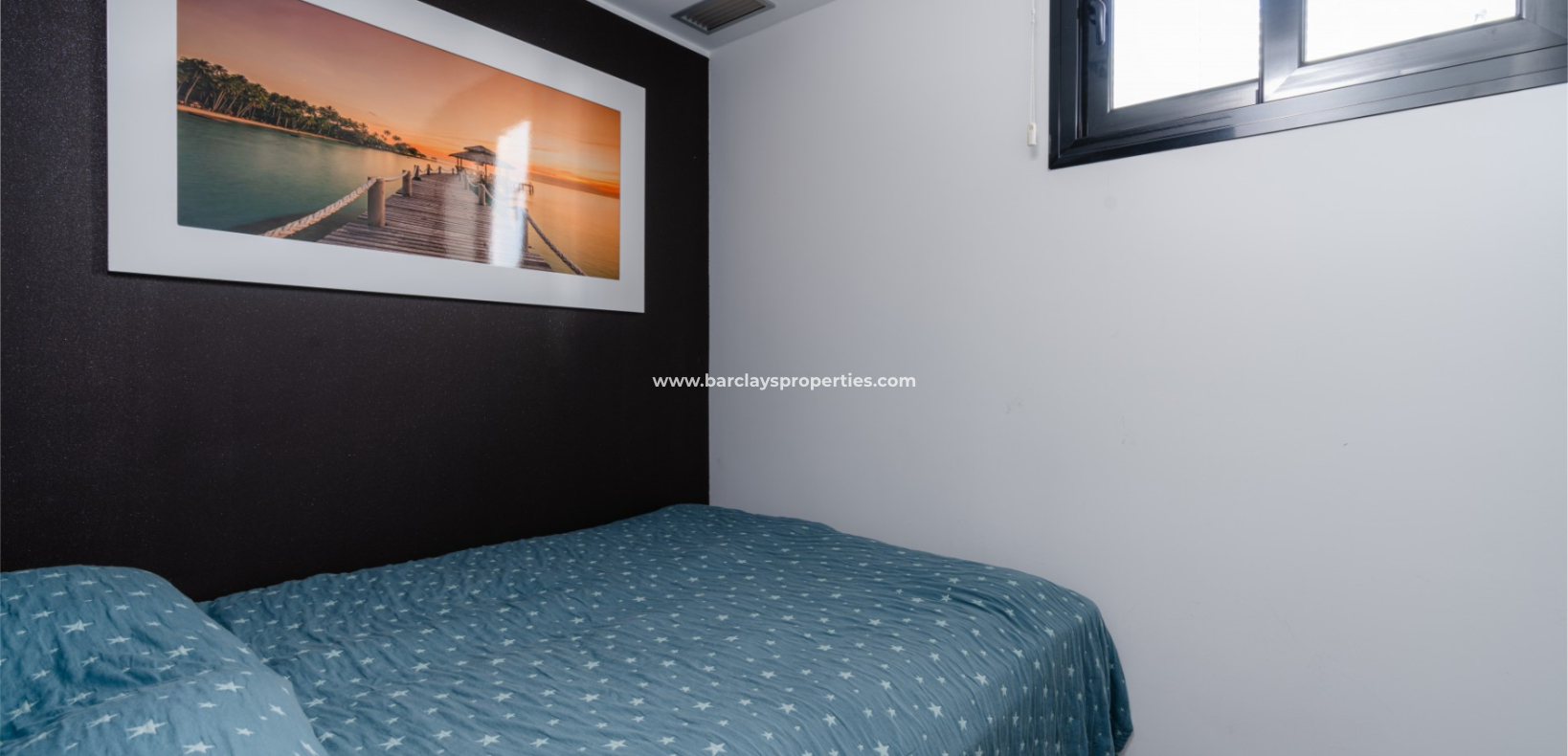Reventa - Chalet Independiente - Urb. La Marina