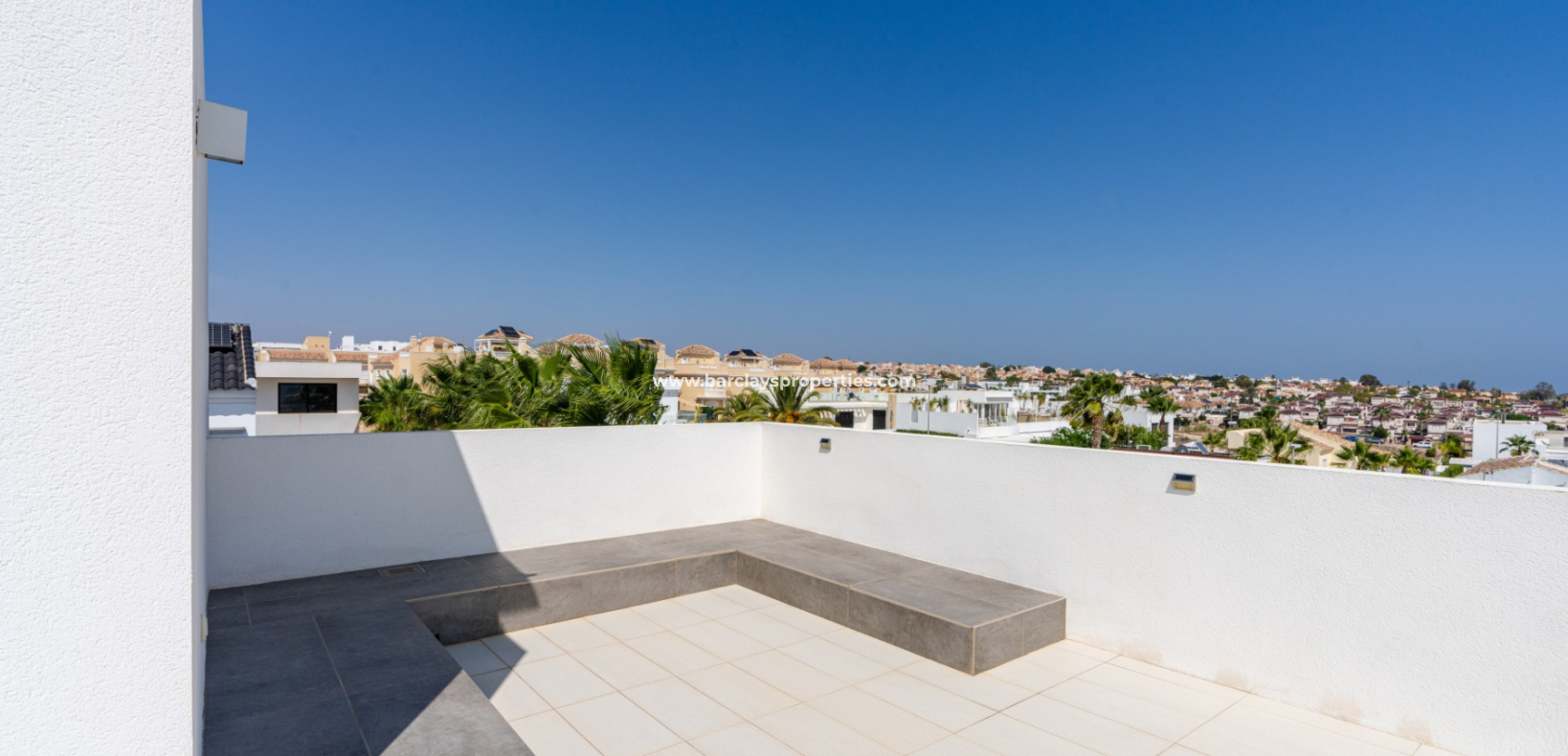 Reventa - Chalet Independiente - Urb. La Marina