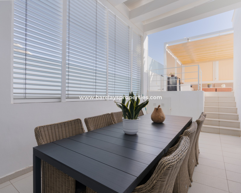 Reventa - Chalet Independiente - Urb. La Marina