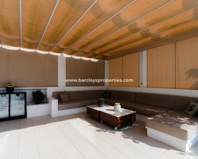 Reventa - Chalet Independiente - Urb. La Marina