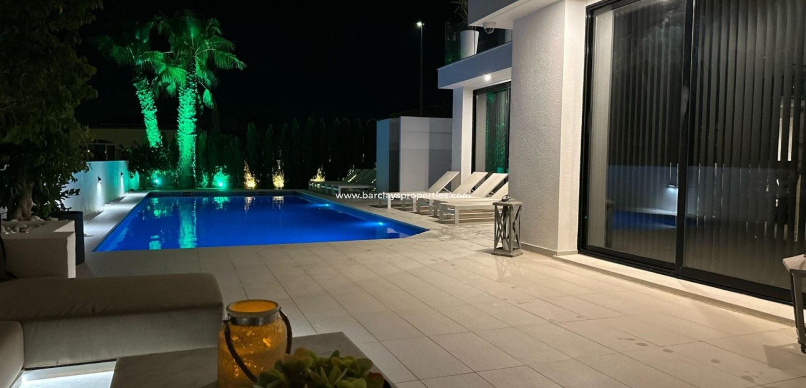 Reventa - Chalet Independiente - Urb. La Marina