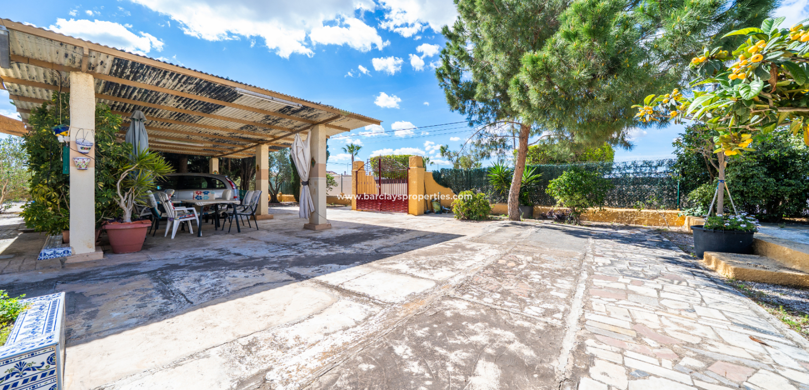 Reventa - Chalet Independiente - Urb. La Marina