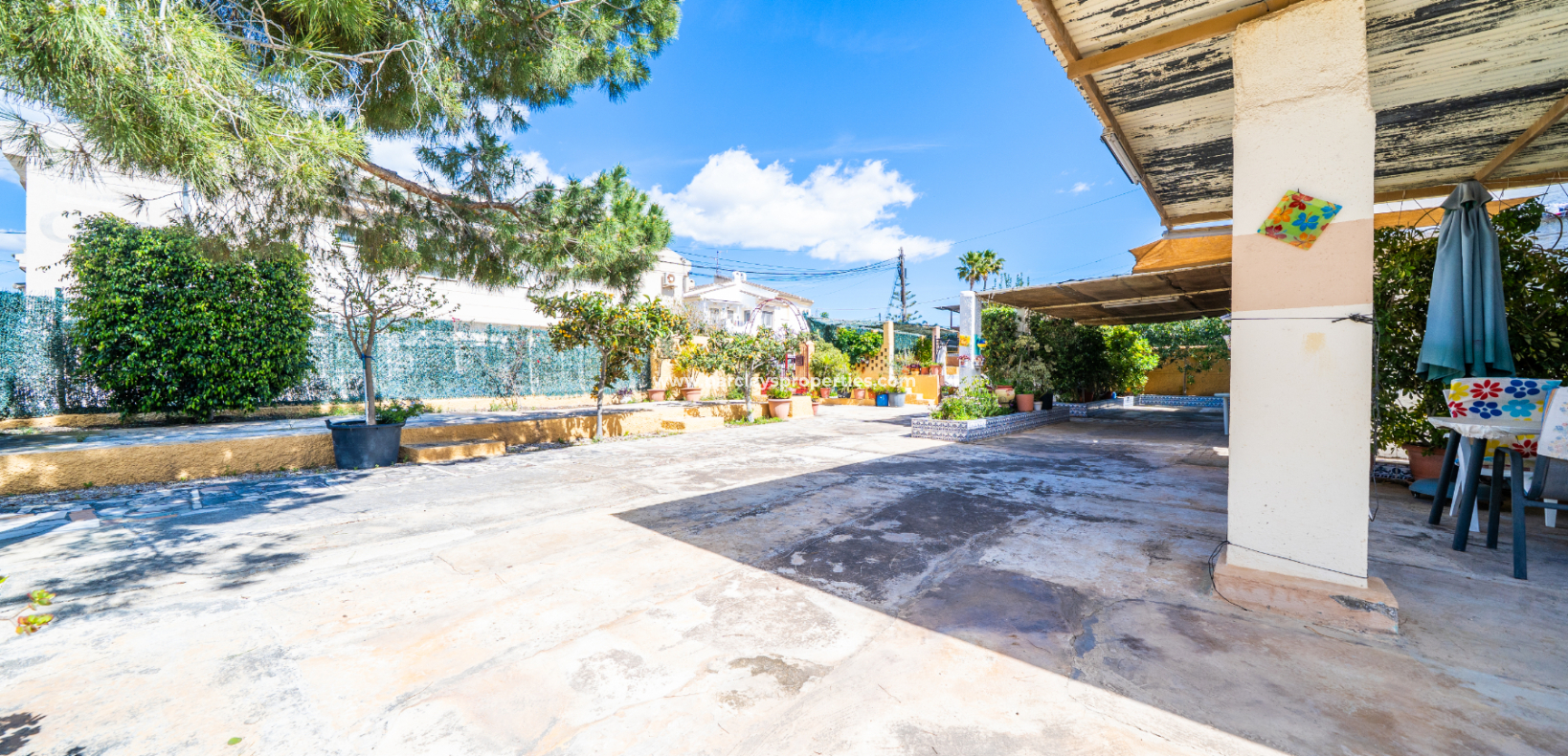 Reventa - Chalet Independiente - Urb. La Marina