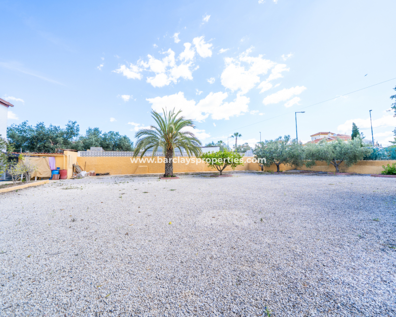 Reventa - Chalet Independiente - Urb. La Marina