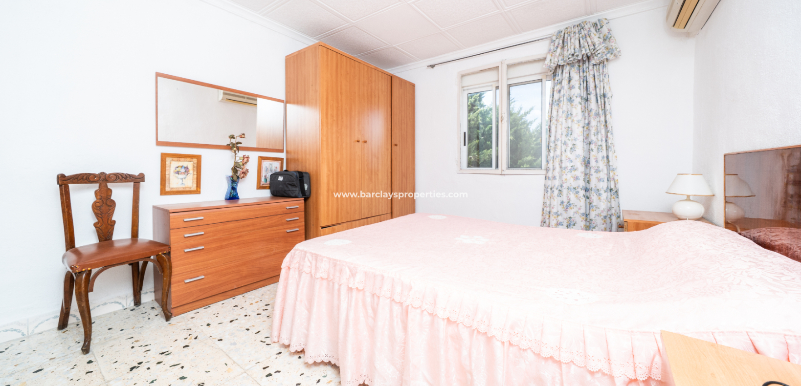 Reventa - Chalet Independiente - Urb. La Marina