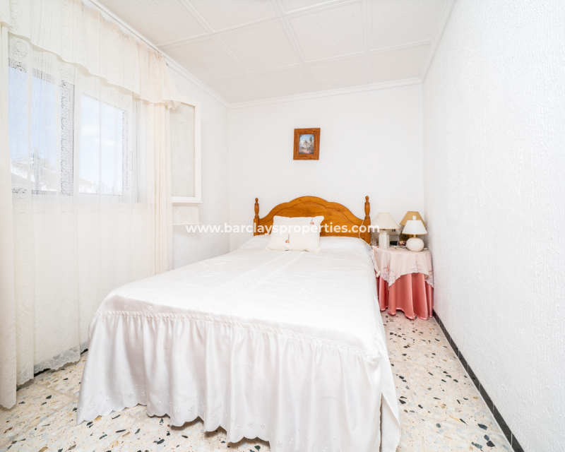 Reventa - Chalet Independiente - Urb. La Marina