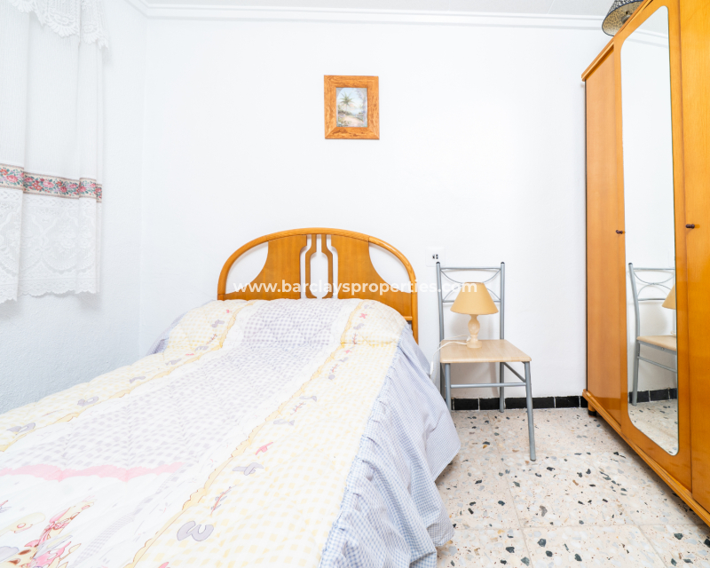 Reventa - Chalet Independiente - Urb. La Marina