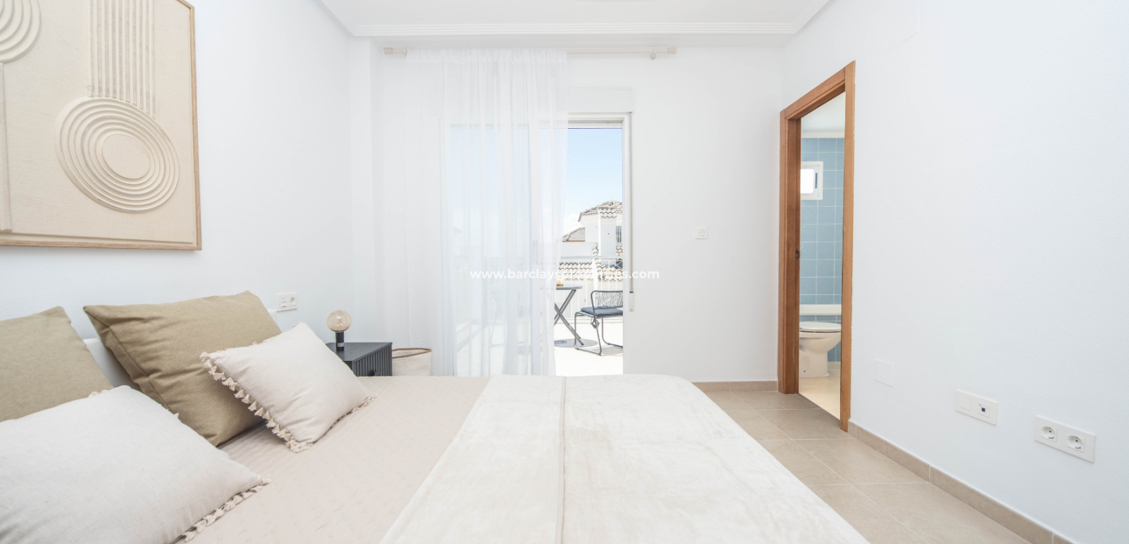 Reventa - Chalet Independiente - Urb. La Marina