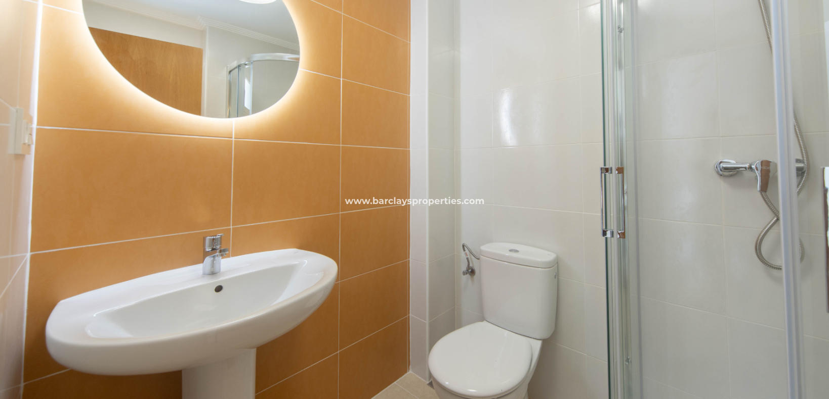 Reventa - Chalet Independiente - Urb. La Marina