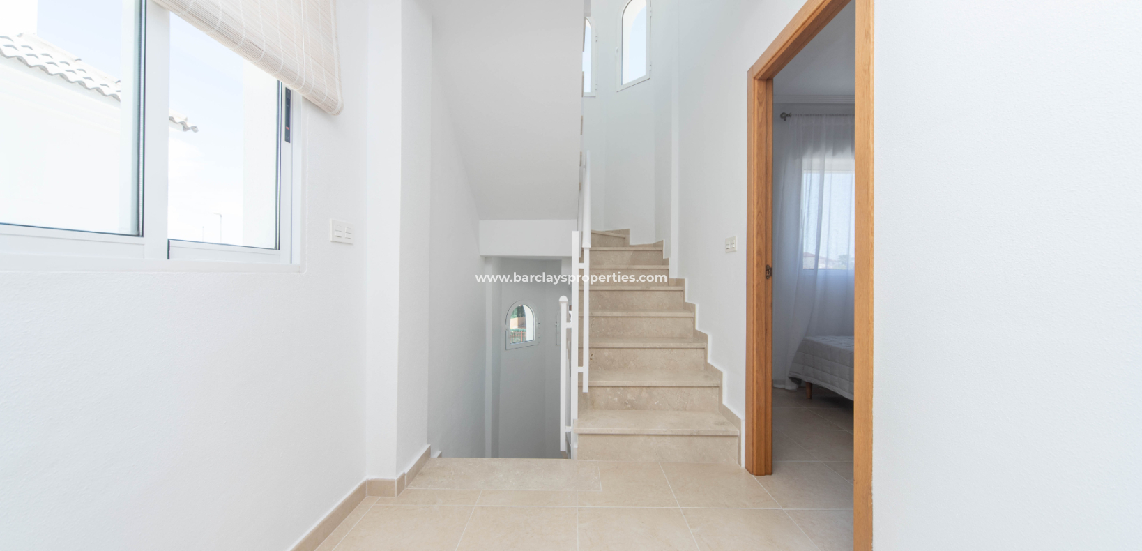 Reventa - Chalet Independiente - Urb. La Marina