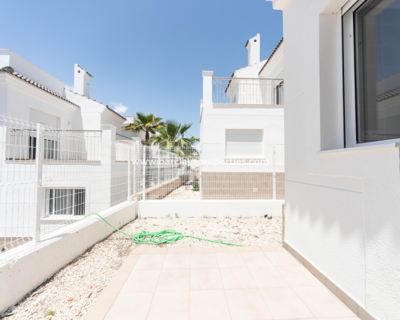 Reventa - Chalet Independiente - Urb. La Marina