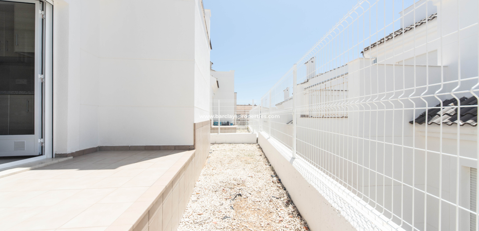 Reventa - Chalet Independiente - Urb. La Marina