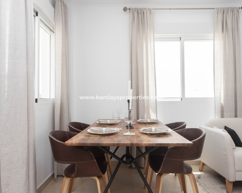 Reventa - Chalet Independiente - Urb. La Marina