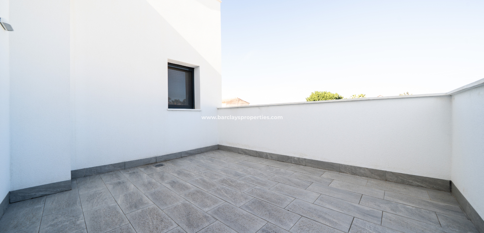 Reventa - Chalet Independiente - Urb. La Marina