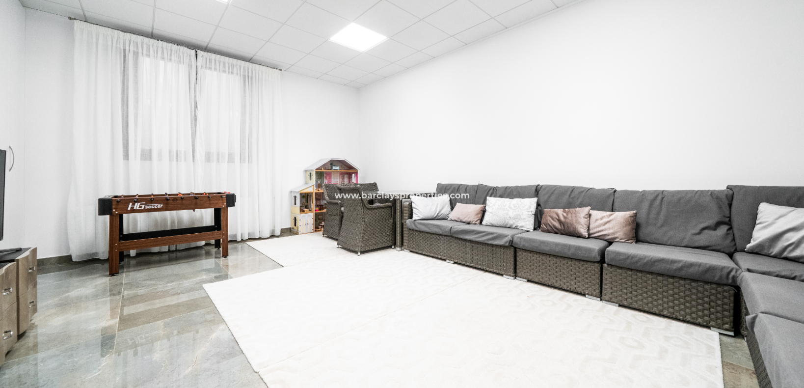 Reventa - Chalet Independiente - Urb. La Marina