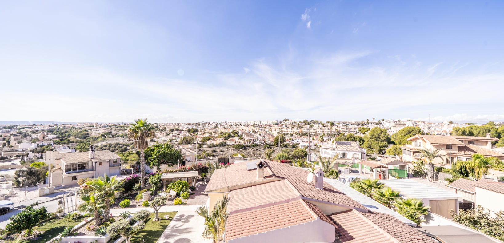 Reventa - Chalet Independiente - Urb. La Marina