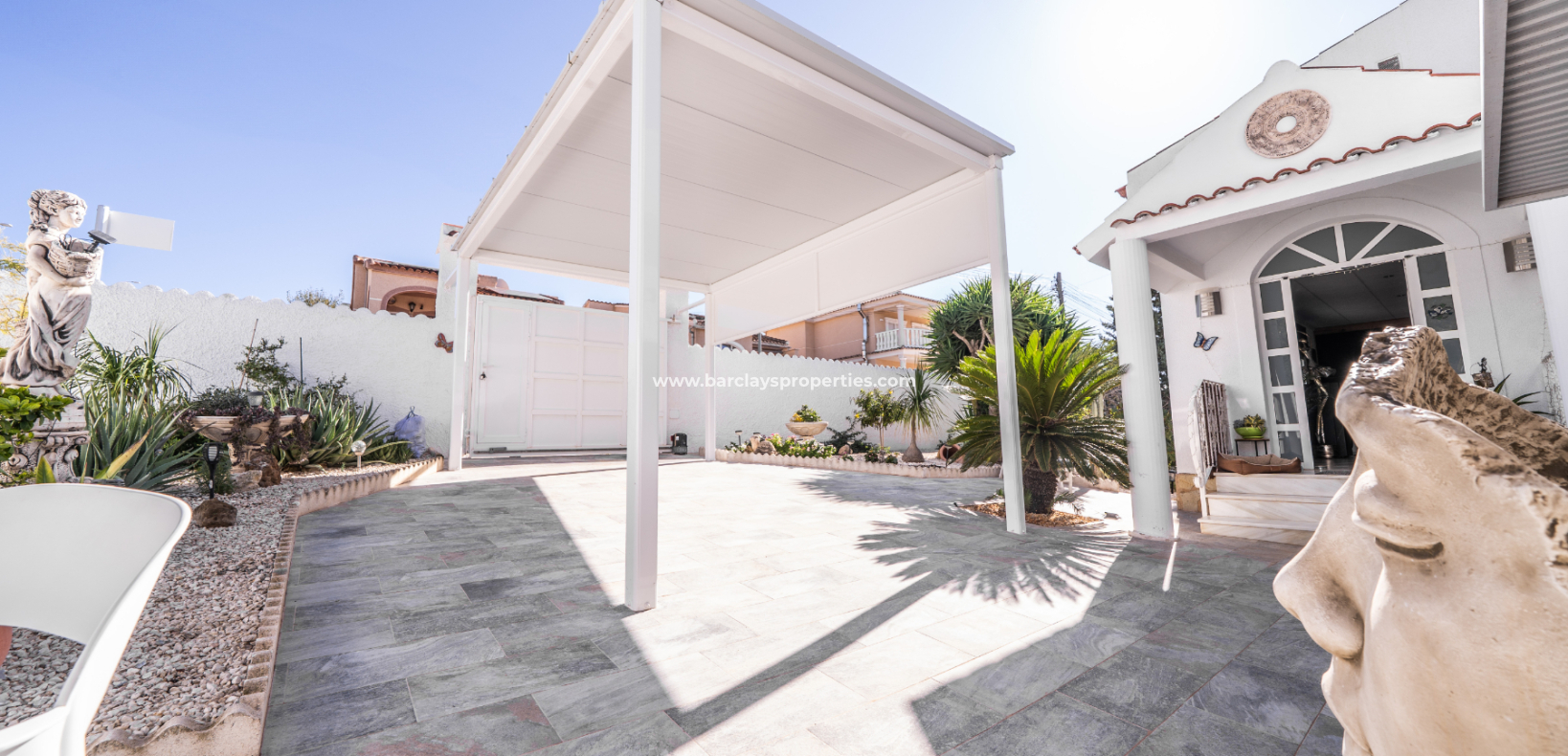 Reventa - Chalet Independiente - Urb. La Marina