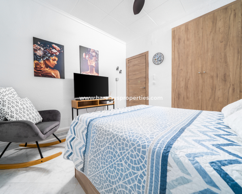 Reventa - Chalet Independiente - Urb. La Marina