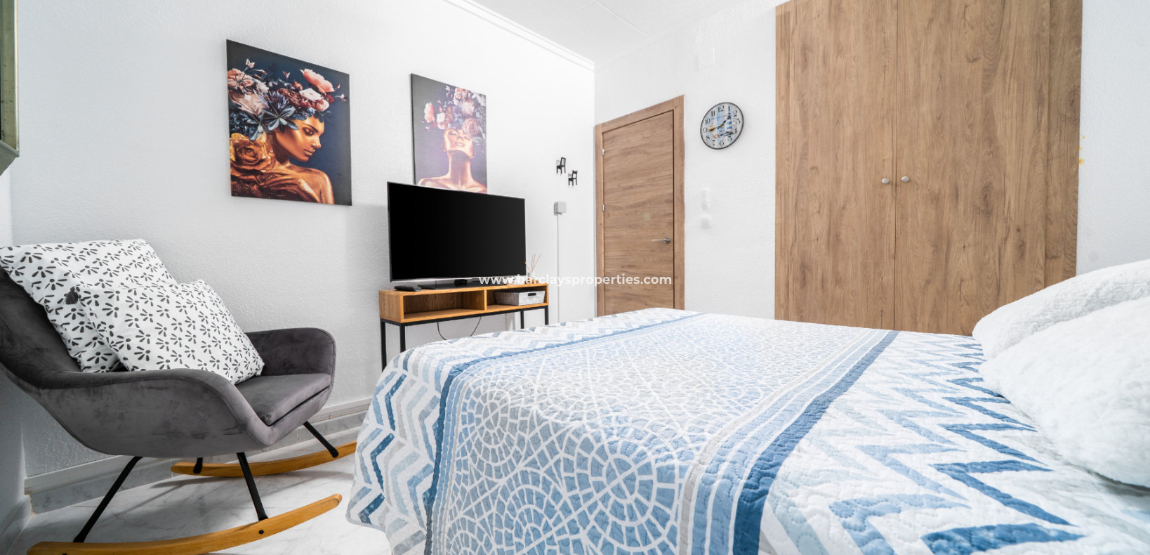 Reventa - Chalet Independiente - Urb. La Marina