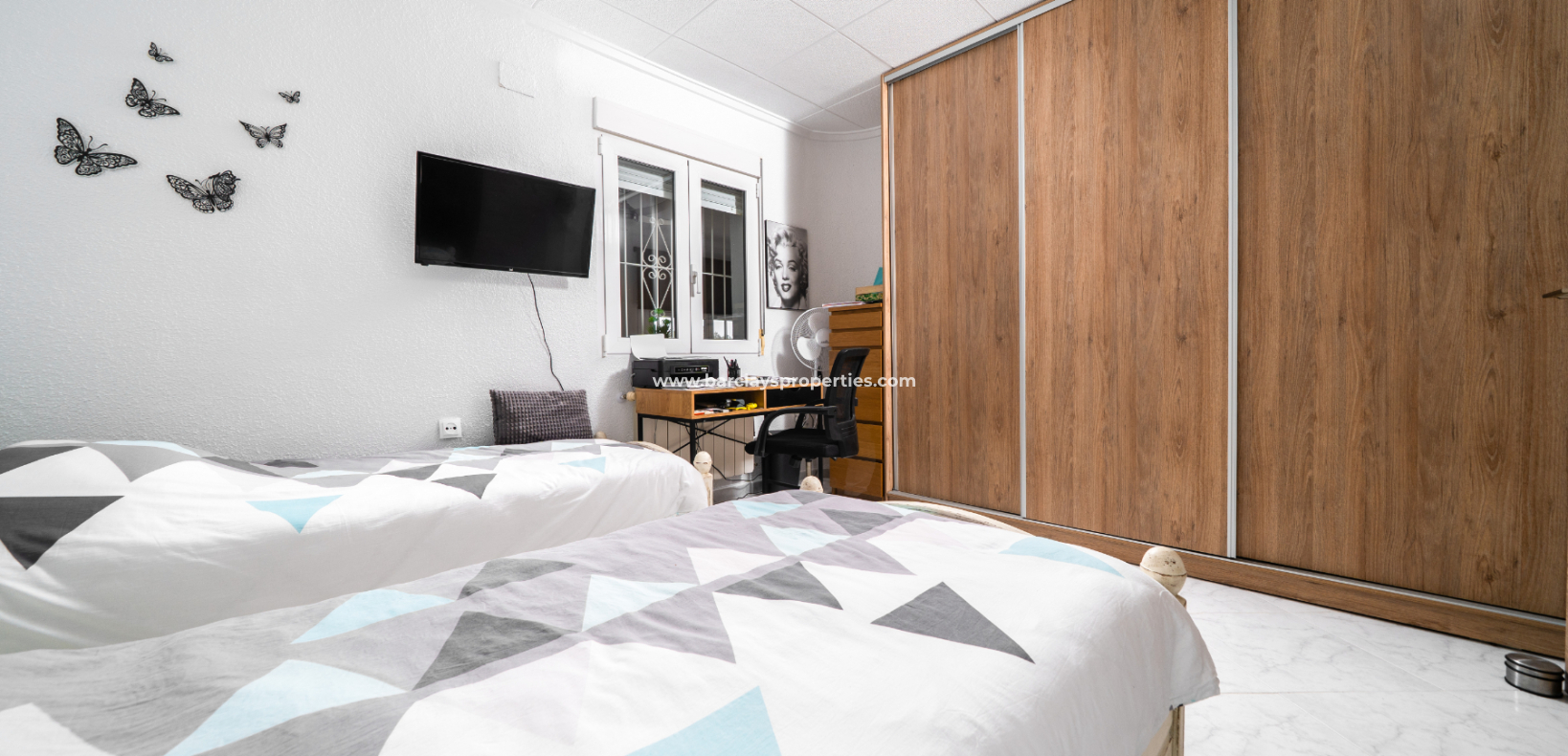 Reventa - Chalet Independiente - Urb. La Marina