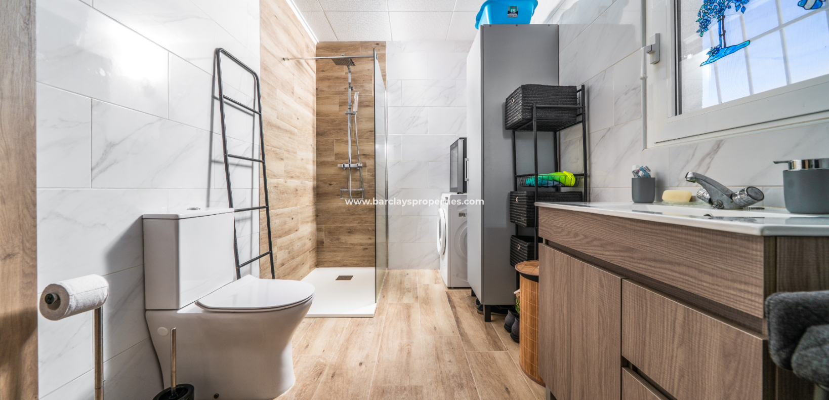 Reventa - Chalet Independiente - Urb. La Marina