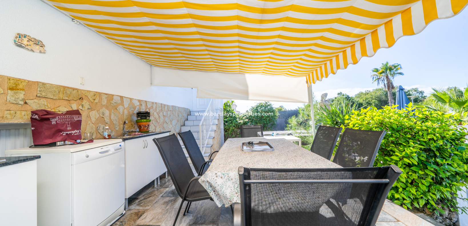 Reventa - Chalet Independiente - Urb. La Marina