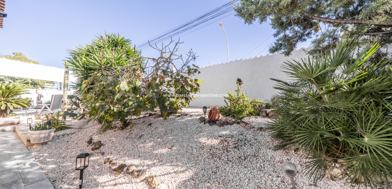 Reventa - Chalet Independiente - Urb. La Marina
