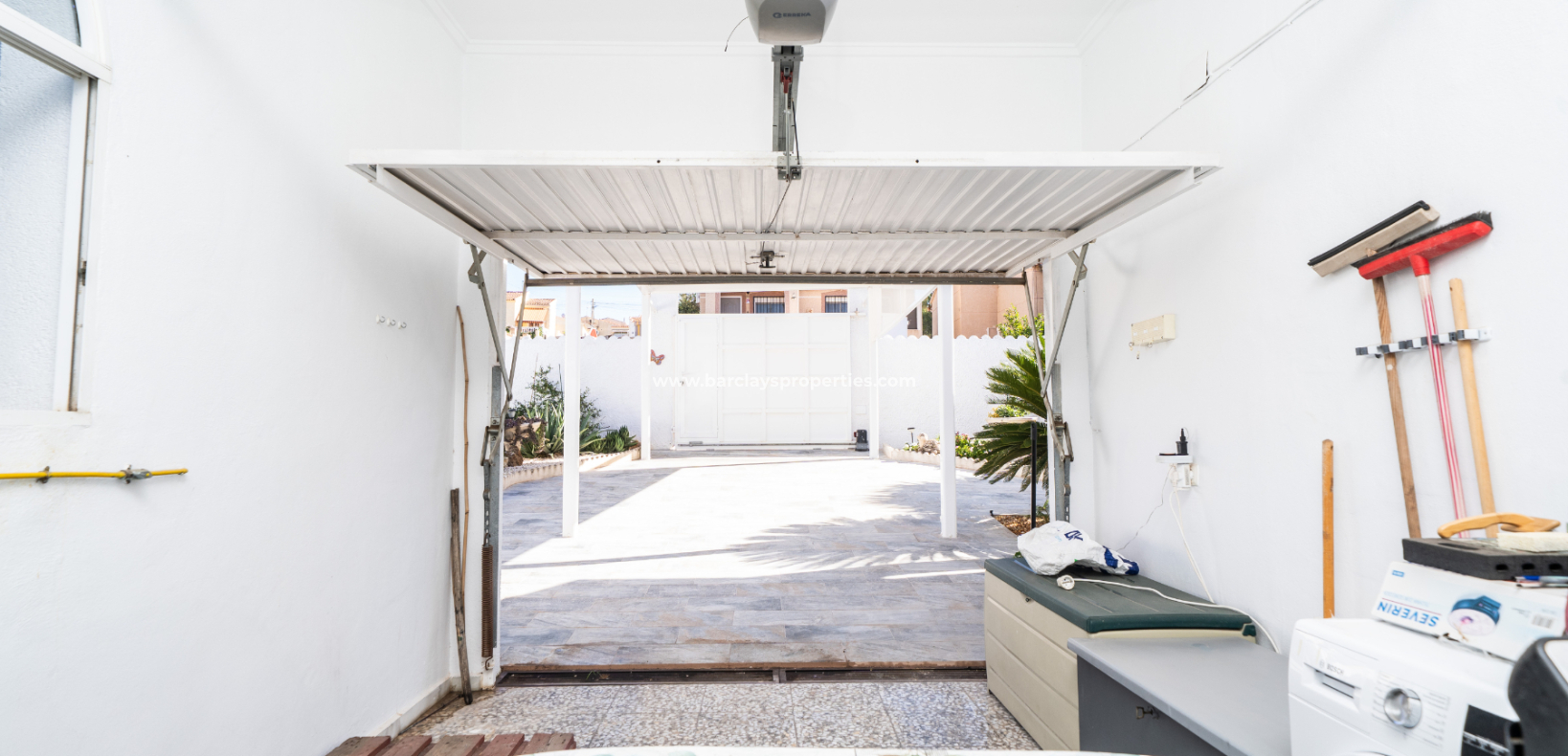 Reventa - Chalet Independiente - Urb. La Marina