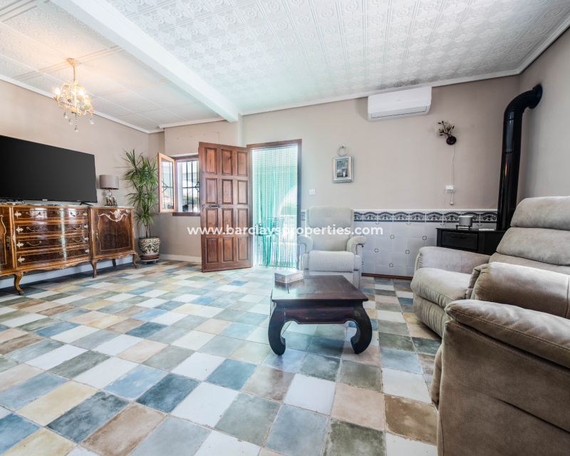 Reventa - Chalet Independiente - Urb. La Marina
