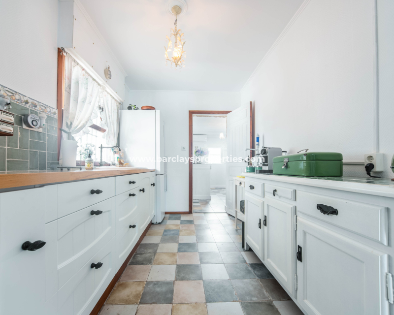 Reventa - Chalet Independiente - Urb. La Marina